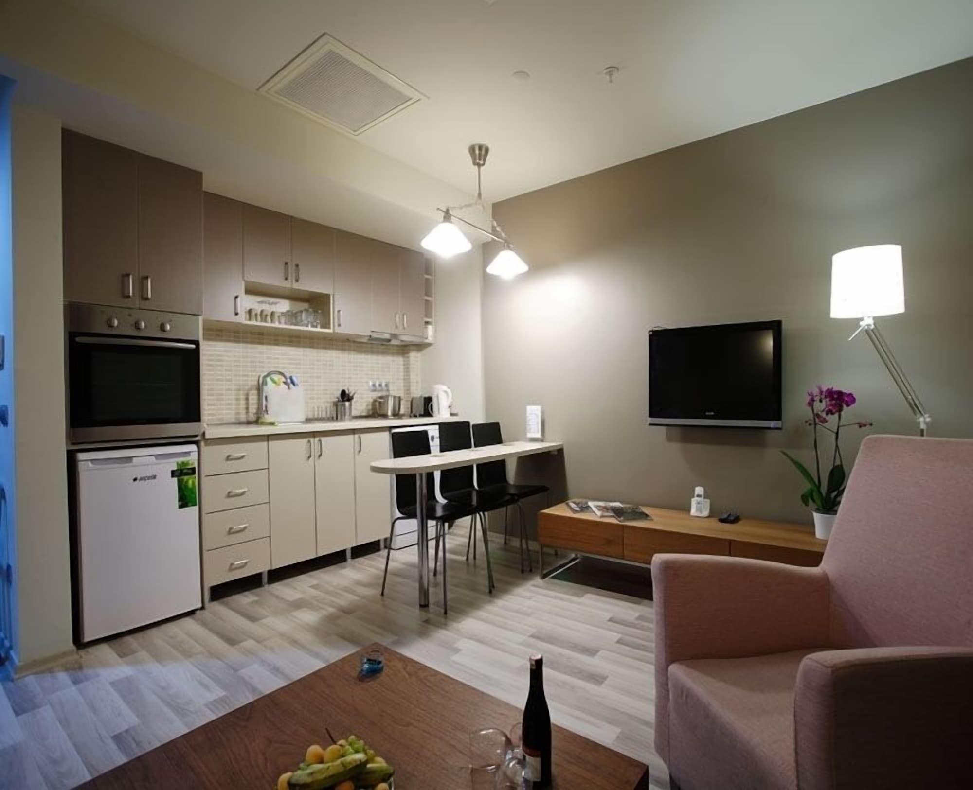 Home Stay Home Sisli Istanbul Exteriör bild