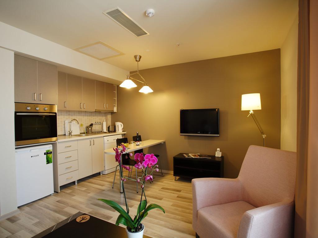 Home Stay Home Sisli Istanbul Exteriör bild