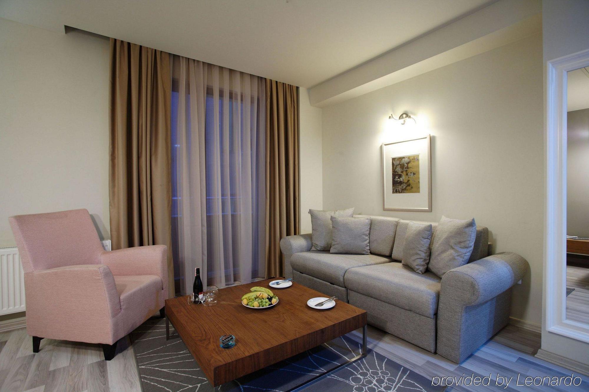 Home Stay Home Sisli Istanbul Rum bild
